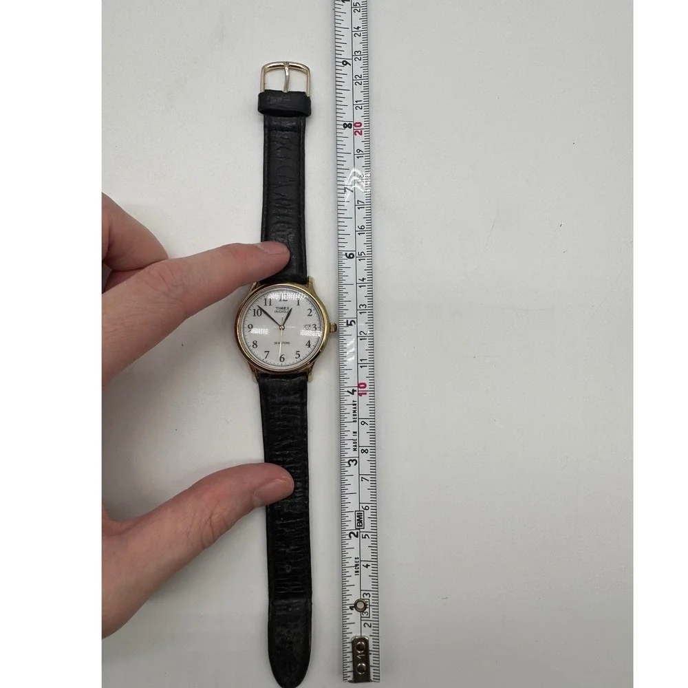 Timex Indiglo Easy Reader Gold Tone White Dial Black Leather Watch 30M T66